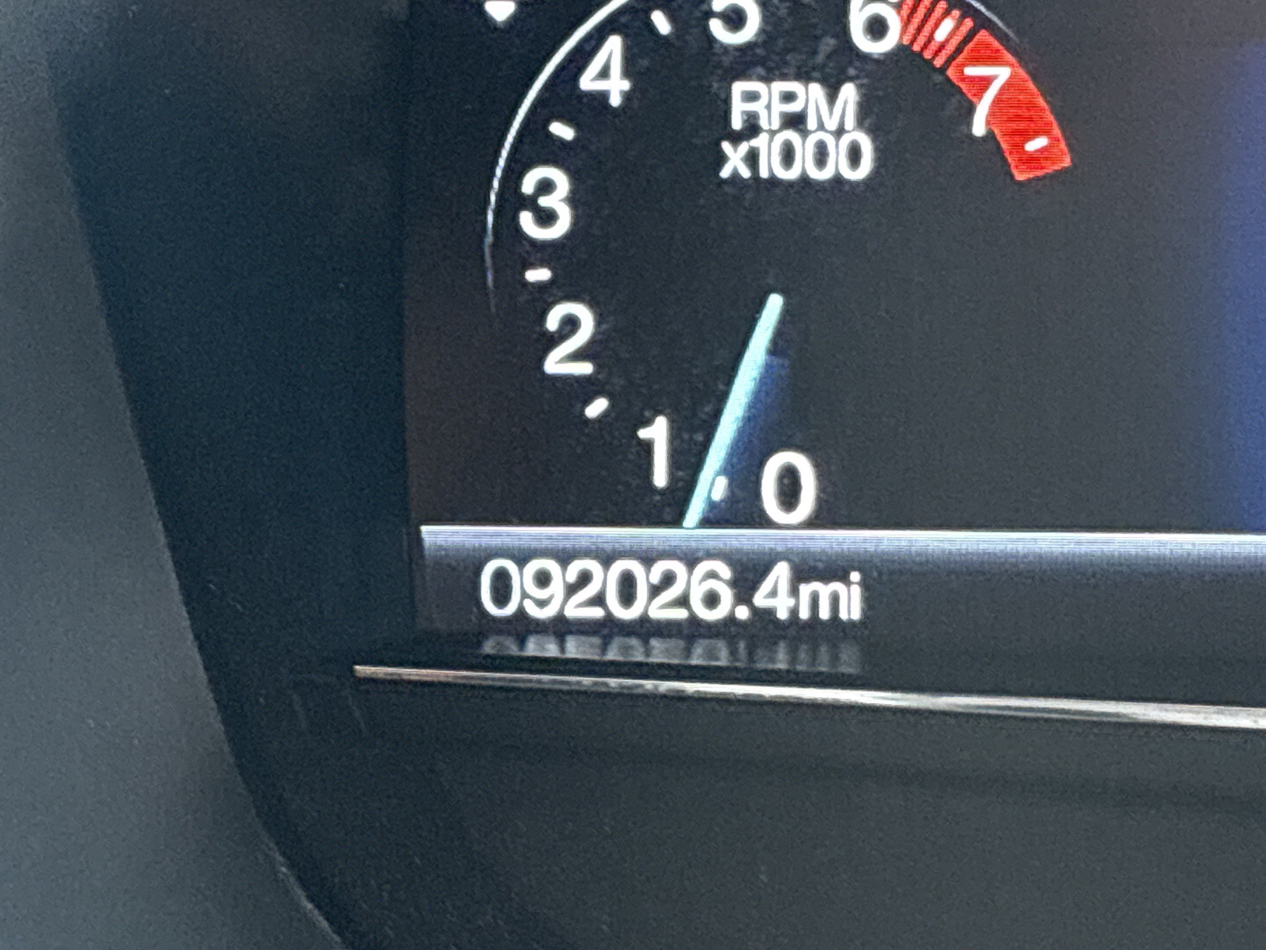 Used 2018 Ford Explorer XLT w/ Equipment Group 202A FWD image 22