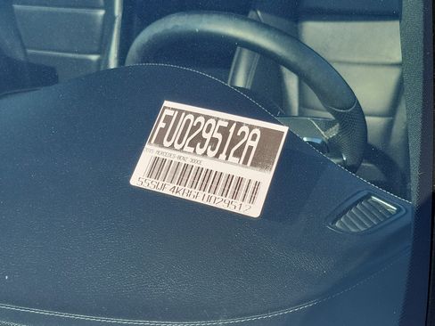 Used 2015 Mercedes-Benz C 300 4MATIC Sedan image 26