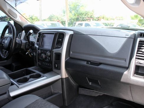 Used 2014 RAM 3500 Big Horn w/ Black Appearance Group image 33