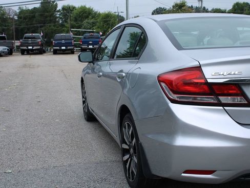 Used 2015 Honda Civic EX-L image 31