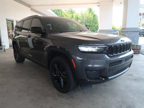 Used 2021 Jeep Grand Cherokee L Laredo AWD/4WD image 3