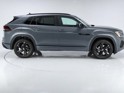 New 2026 Volkswagen Atlas Cross Sport SEL R-Line AWD/4WD image 10