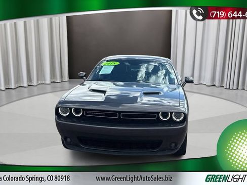 Used 2018 Dodge Challenger SXT Plus RWD image 8