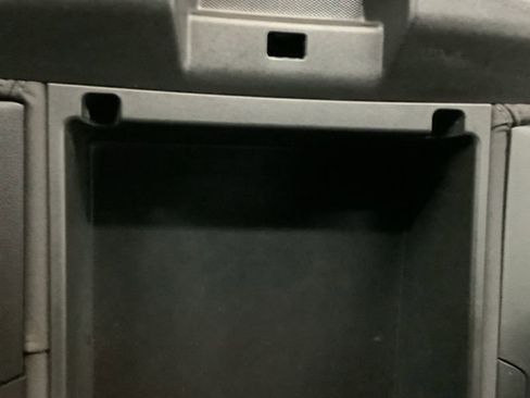 Used 2022 Chevrolet Silverado 1500 Custom image 24