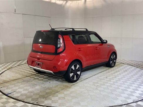 Used 2017 Kia Soul + w/ Designer's Package image 8