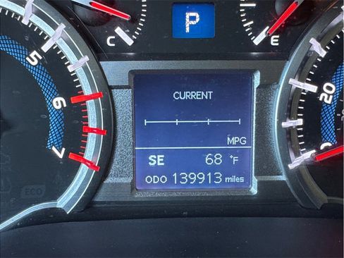 Used 2016 Toyota 4Runner Limited AWD/4WD image 17