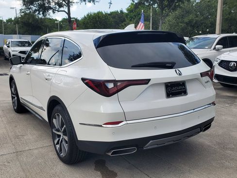 Certified 2025 Acura MDX w/ Technology Package FWD image 5