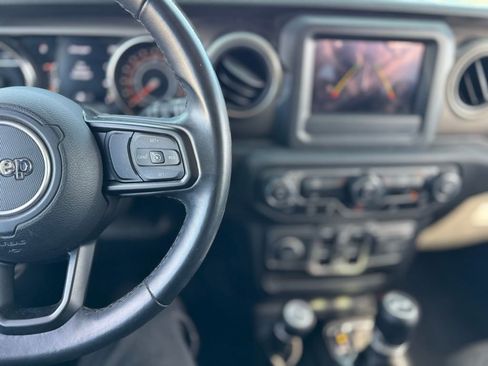 Used 2021 Jeep Wrangler Unlimited Sport image 8