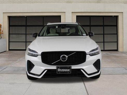New 2025 Volvo XC60 T8 Plus w/ Protection Package Premier image 2