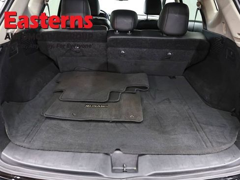 Used 2023 Nissan Murano SV FWD image 9