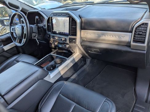 Used 2022 Ford F250 Lariat w/ Tremor Off-Road Package image 33