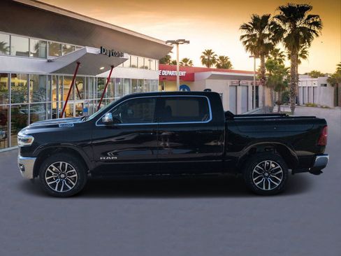 Used 2025 RAM 1500 Limited AWD/4WD image 6