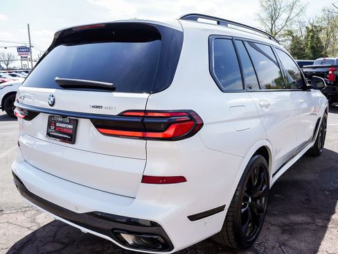 Used 2024 BMW X7 xDrive40i w/ M Sport Package AWD/4WD image 6