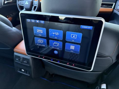 Used 2023 Mitsubishi Outlander SEL 40th Anniversary image 41