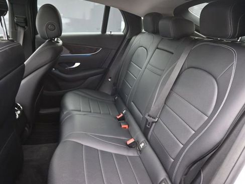 Used 2017 Mercedes-Benz GLC 300 4MATIC Coupe image 12