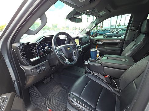 Used 2023 Chevrolet Silverado 1500 LT AWD/4WD image 72