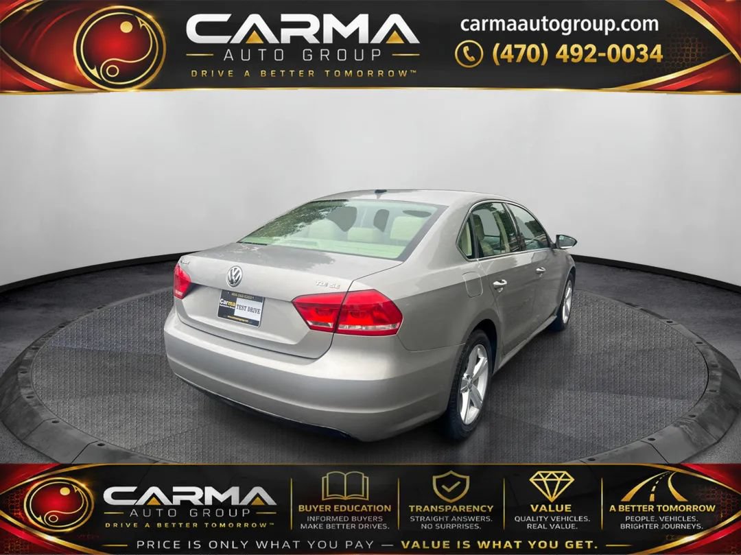 Used 2012 Volkswagen Passat TDI SE FWD image 5