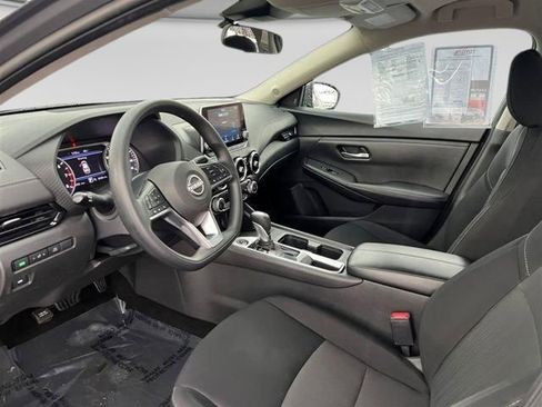 Used 2024 Nissan Sentra SV image 12