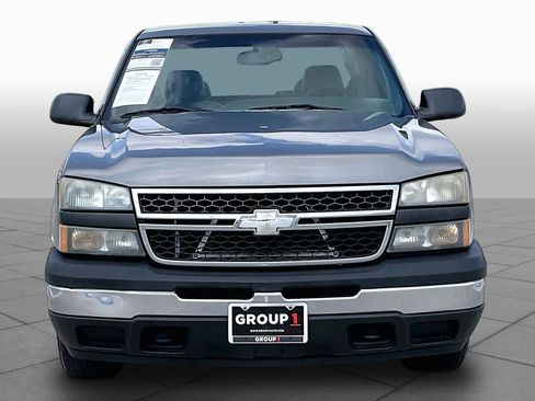 Used 2006 Chevrolet Silverado 1500 W/T RWD image 3