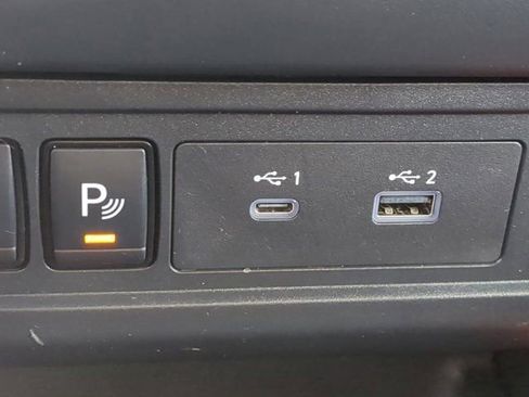 Used 2023 Nissan Frontier PRO-4X w/ Pro Convenience Package image 20