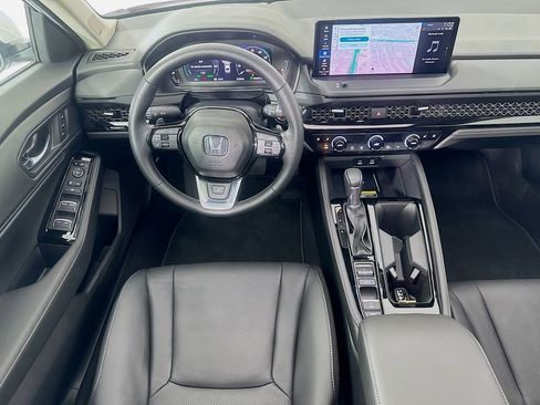 Used 2025 Honda Accord Touring image 28