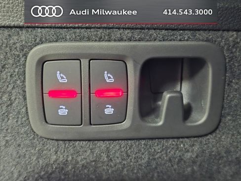 Used 2023 Audi Q7 2.0T Premium Plus w/ Convenience Package AWD/4WD image 12
