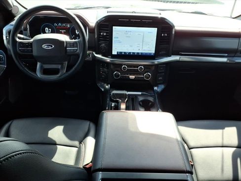 Certified 2022 Ford F150 Lariat w/ Equipment Group 502A High image 16