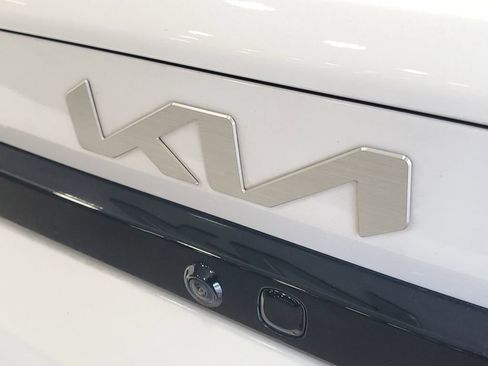 Used 2025 Kia K4 FWD image 6