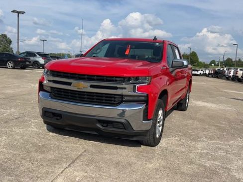 Used 2021 Chevrolet Silverado 1500 LT AWD/4WD image 4