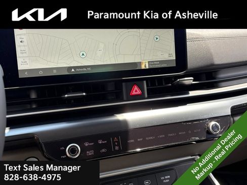 New 2026 Kia Carnival FWD image 9