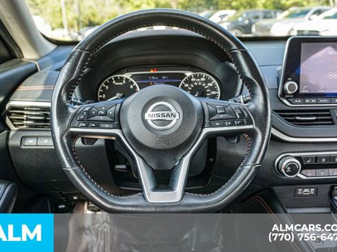 Used 2022 Nissan Altima 2.5 SR w/ Midnight Edition Package image 29