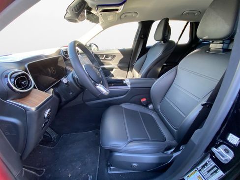 Certified 2025 Mercedes-Benz GLC 350e 4MATIC image 9