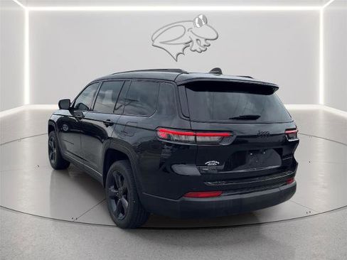 Used 2021 Jeep Grand Cherokee L Laredo AWD/4WD image 3