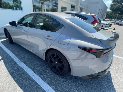 Used 2025 Lexus IS 500 w/ F-Sport Performance RWD image 4