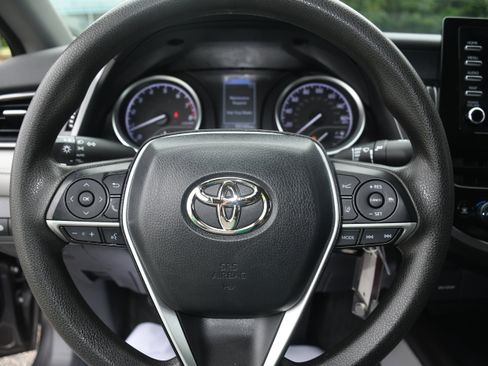 Used 2023 Toyota Camry LE image 13