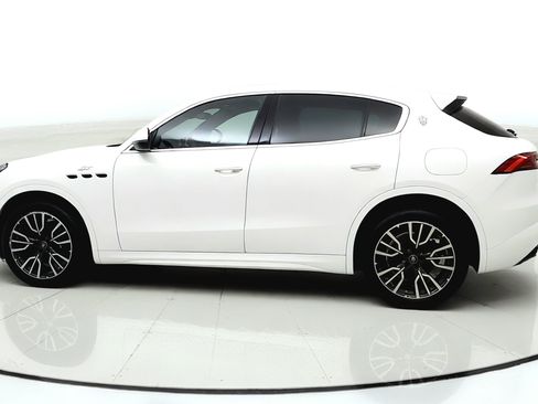 Used 2023 Maserati Grecale GT AWD/4WD image 4