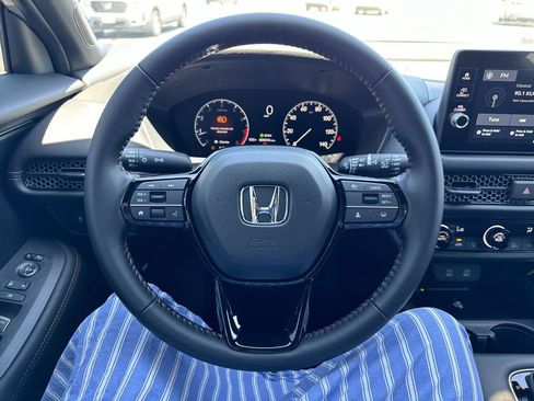 New 2026 Honda HR-V Sport image 14
