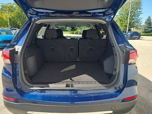 Used 2023 Chevrolet Equinox LT AWD/4WD image 20