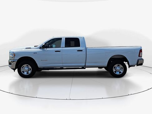 Used 2021 RAM 2500 Tradesman w/ Chrome Appearance Group image 6