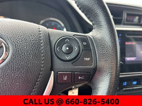 Used 2019 Toyota Corolla SE w/ Body Protection Package FWD image 13