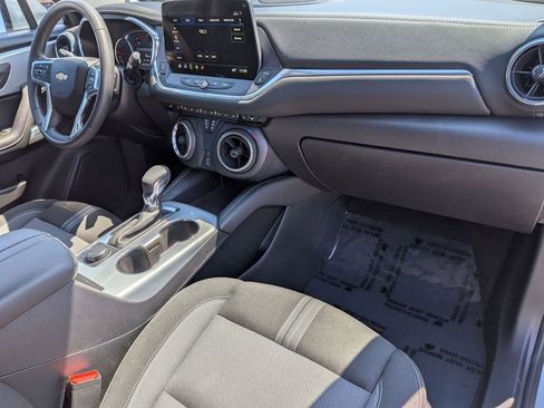 Used 2025 Chevrolet Blazer LT image 31
