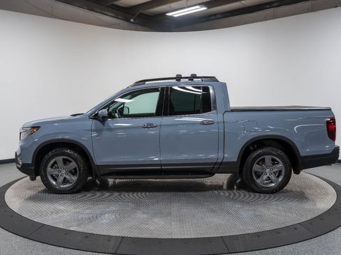 Used 2023 Honda Ridgeline RTL-E image 4