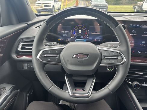 New 2026 Chevrolet Traverse Z71 w/ Enhanced Driving Package image 17