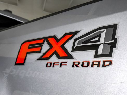 Used 2020 Ford F250 Lariat w/ Lariat Ultimate Package image 46