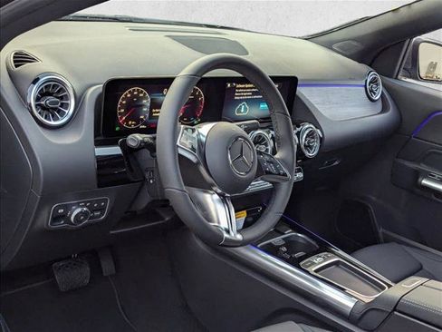 New 2026 Mercedes-Benz GLA 250 image 3