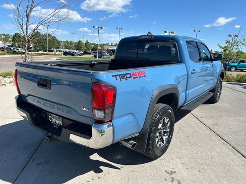 Used 2019 Toyota Tacoma TRD Off-Road w/ TRD Premium Off Road Package AWD/4WD image 8
