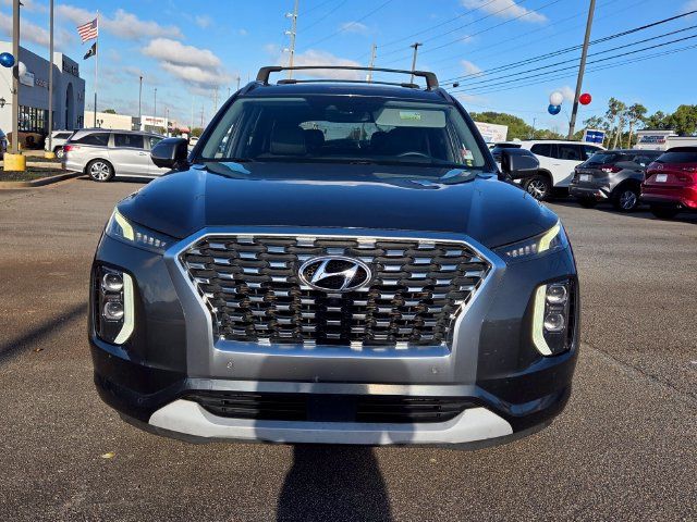 Used 2021 Hyundai Palisade Limited FWD image 2