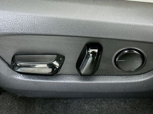 Used 2023 Lexus NX 250 FWD w/ Premium Package image 13