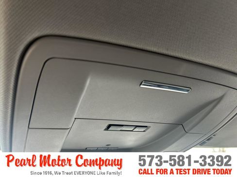 Used 2018 GMC Sierra 1500 SLT w/ SLT Premium Package image 15