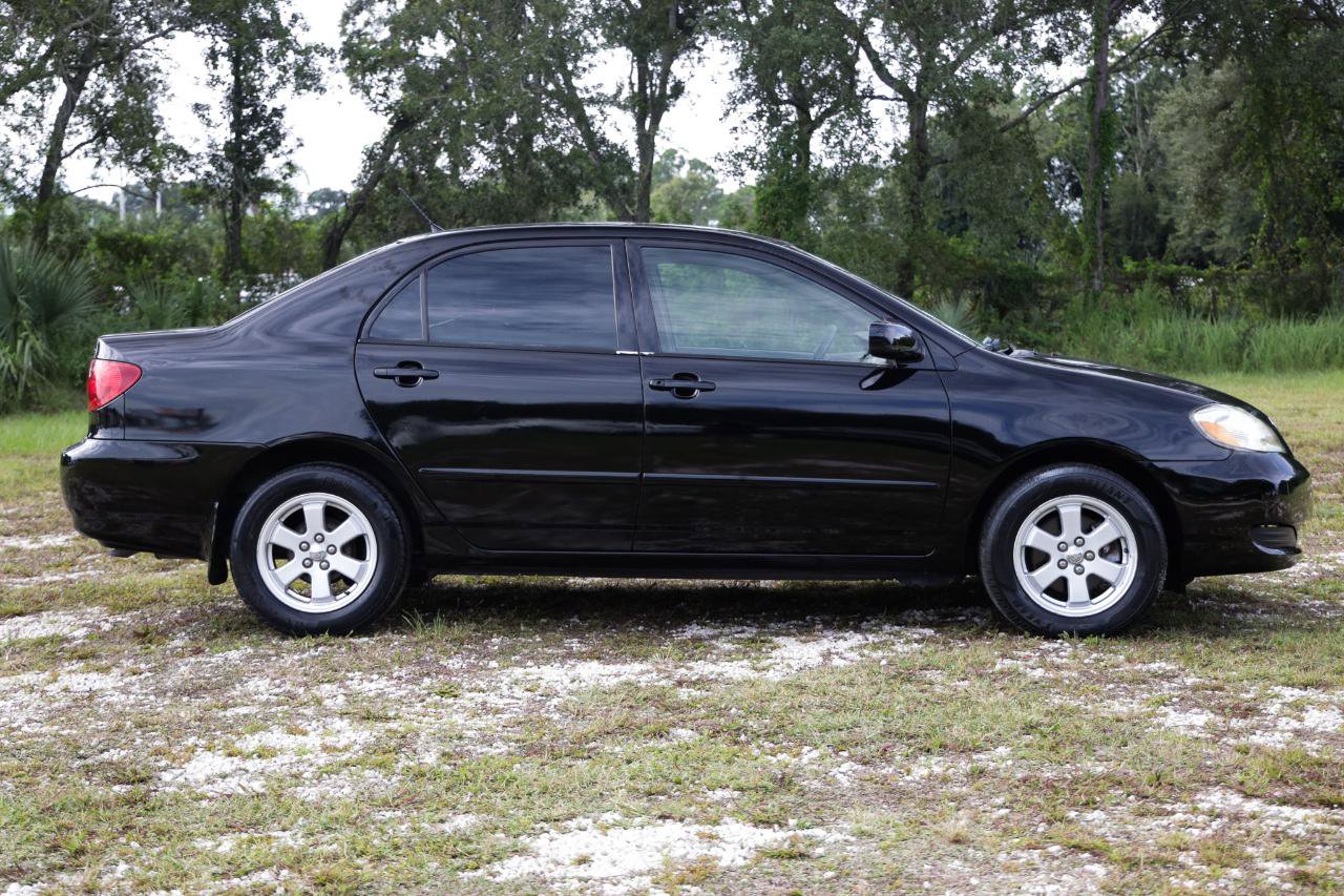 Used 2006 Toyota Corolla LE w/ Audio Value Pkg FWD image 14
